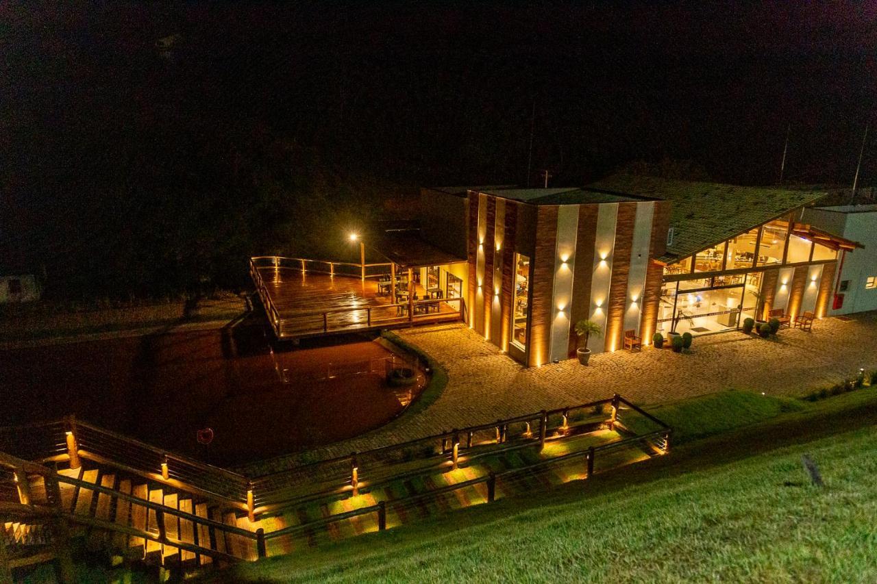 Hotel Chales Capitanias Águas de Lindóia Exterior foto